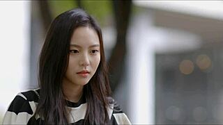 What's the story in this interactive movie about running away with two endings?