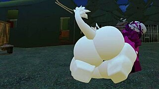 I chose to play Roblox with my husband during my pregnancy