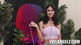 Whoa, check out this anal submission with Nade Nasty and petite teen Sienna Rae!