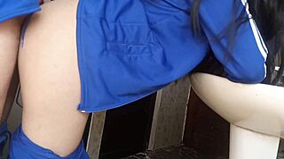 录18+女学生学校厕所速战快干