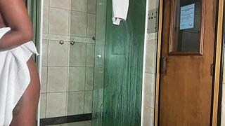 bareback ass to mouth with cute black girl i met at pagode leading to creampie and swallow