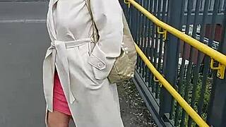 are you daring enough to flash that pussy outdoors like jasmin69?