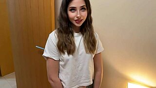 Ma�ana tengo un examen para ser masajista y hoy practico con mi padrastro de 47 a�os termino haciendo un masaje un poco extra�o y dejo que me folle muy duro hablando espa�ol 😏💦