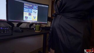 Caring STEPMOTHER Helps STEPSON Relax in SEASON 1 EPISODE 3