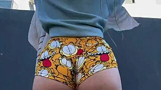 starting the day with my usual early morning routine 😊☕