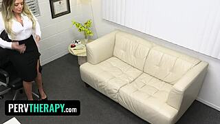 Why is Slimthick Concerned Seeing Her Husband Kissing Their Hot Stepdaughter? Shocking Taboo Scene With Father-In-Law And Uncle In 4some.