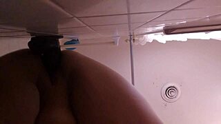 riding this dildo feels so good right now