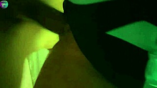 can this peituda give a pussy beating that makes the novinho fall in love with her big natural tits