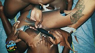 3Sum With 2 Best Friends From Toronto Canada On New Years Eve Squirting And Licking!