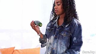 Jenna Foxx Licks Sara Jay's Big Ass in Threesome Toys