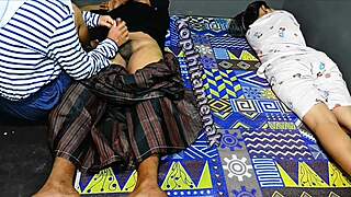 Amateur Arab Asian Wife and Girlfriend Give Blowjob Handjob to Friend in Indonesian Homemade Group