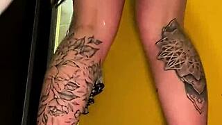 hey, check out this hot 18-19 yo babe in 1on1 action