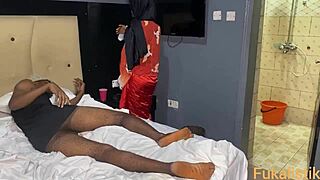 CHEATING HOUSEWIFE Squirts Wildly on BBC as Sneaky Ebony Visitor Pounds Her Ass in Homemade Action