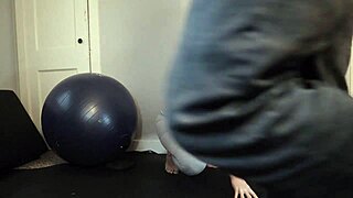 i squirted so hard in yoga pants during wild fitness fucks