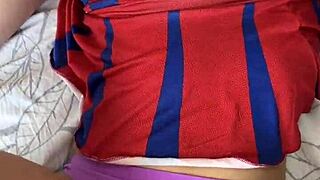 big ass cheerleader, wanna watch her fuck two cocks?