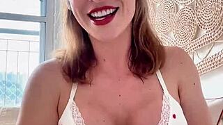 punheta guiada... batendo uma bem gostoso pra vc com meus peitos enormes