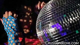 romi stuffs toys deep in her smooth shaved pussy 😍🍆🔥