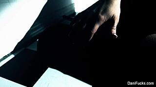 dani daniels steams up solo pussy play session