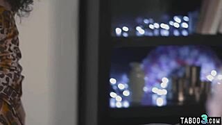 Skinny Victoria Voxx Shares BBC with Bisexual Hubby