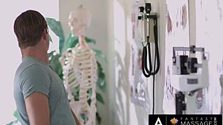 Dr emma hix catches patient fapping 😏 gives deepthroat help to cum 👅