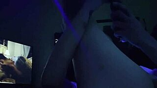 nikki lixxx twerks yoga ass till squirting wet