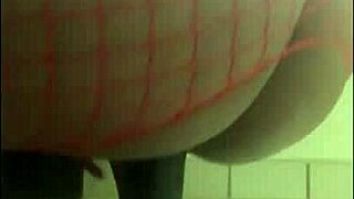 ebony whore squirts pussy wildly with dildo