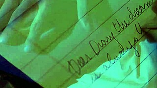 Keeani Lei's girly thoughts turn into wild bed pounding!