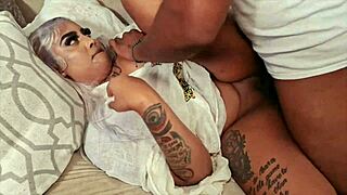 kally xo breaks out with huge bbc deepthroat action 😈🍆💦