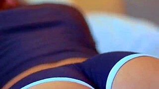 i love watching gorgeous asian teen vibrator orgasm