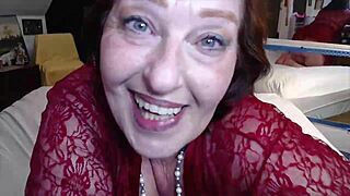 Watch Dawnskye1962's breeding cum compilation drip from her fat pussy!