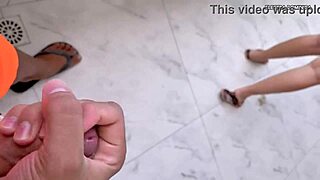 That maid's tiny shorts provoked me so hard i couldn't hold back!