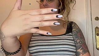 daddy's little kitten getting nailed hard backstage with armpits out