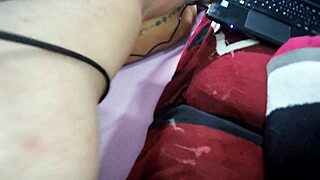 Sexy big-ass Colombian college girl slips into my bedroom for bed-sharing fun?