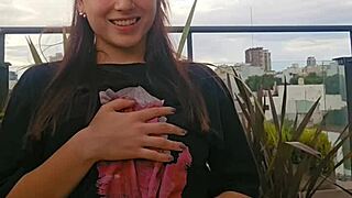 simon says squirt all over me babe!!