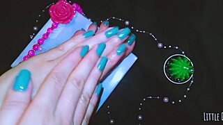 BEAUTIFUL TEEN'S FOOT MASSAGE LEADS TO FETISH ORGASM!