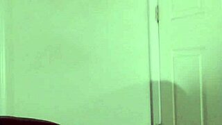 casual thoughts on romantic sketching to worship women in jeans