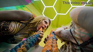 Tattooed split-tongue lesbians toy fuck anal atm and lick shaved pussies wild.