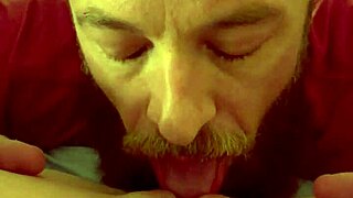 brad newman teaches dripping wet pussy eating with tongue tutorial