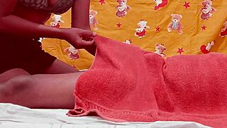 Free street massage leads to hardcore teen cash sex in hotel!