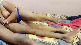 dirty indian sis shares bed... wrong turn to wild fuck 😈🍑💦