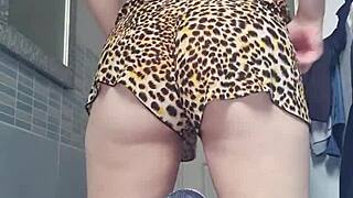 wanna watch this hot puta masturbate big ass pussy tits?