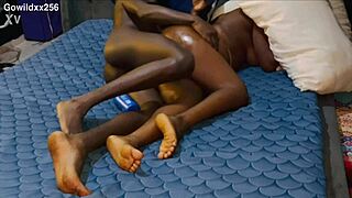 i catch my big ass curvy fat cousin sleeping nude