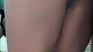 quer ver minha pequena gostosa dançando funk? comi ela escondido!