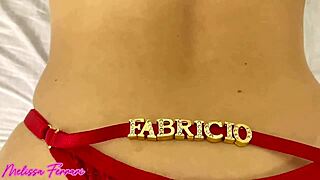 buceta apertada de loirinha tatuada socada forte com porra no final