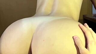 doesn't her body look perfect riding sideways like that