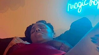 ebony amateur bends over for pussy licking then homemade doggystyle pounding