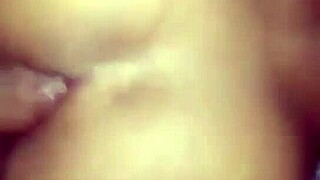 Hey this tasty ass begs for deep anal pounding 🍑💦