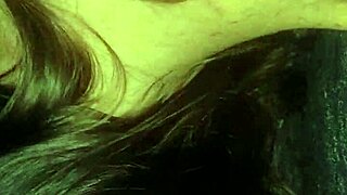 Neighbor's Wife Tempts with Secret Outdoor Pussy Play