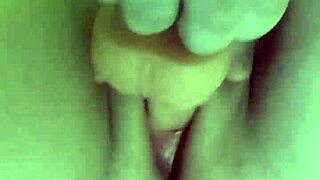 Close Up CHUBBY PUSSY DILDO SQUIRTING Huge Tits and Fat Lips Gush